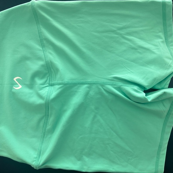 TLF NEw Shorts - Picture 2 of 8